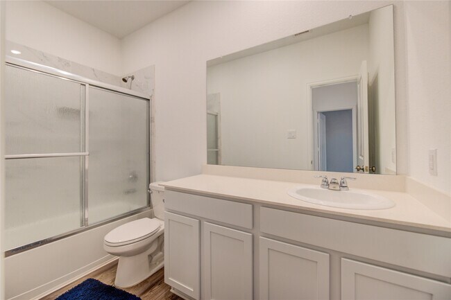 Building Photo - 2904 Cordova Hl Dr