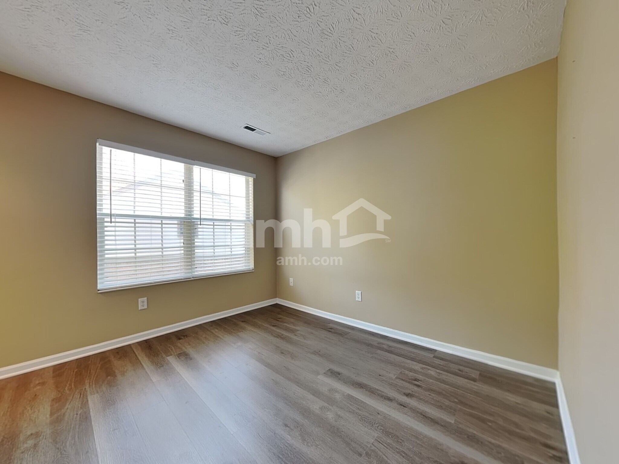 Building Photo - 6957 Spring Farm Ct