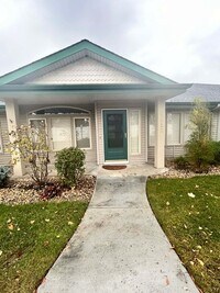 Building Photo - FREE RENT FOR DECEMBER!! Spacious Duplex with 3-Car Garage & Private Patio!