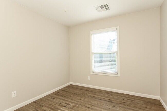 Building Photo - 28963 N 124th Ln