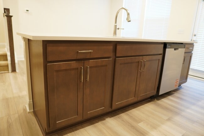 Building Photo - 60 Honeydew Wy