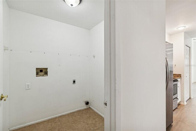 Building Photo - 11903 Steppingstone Blvd