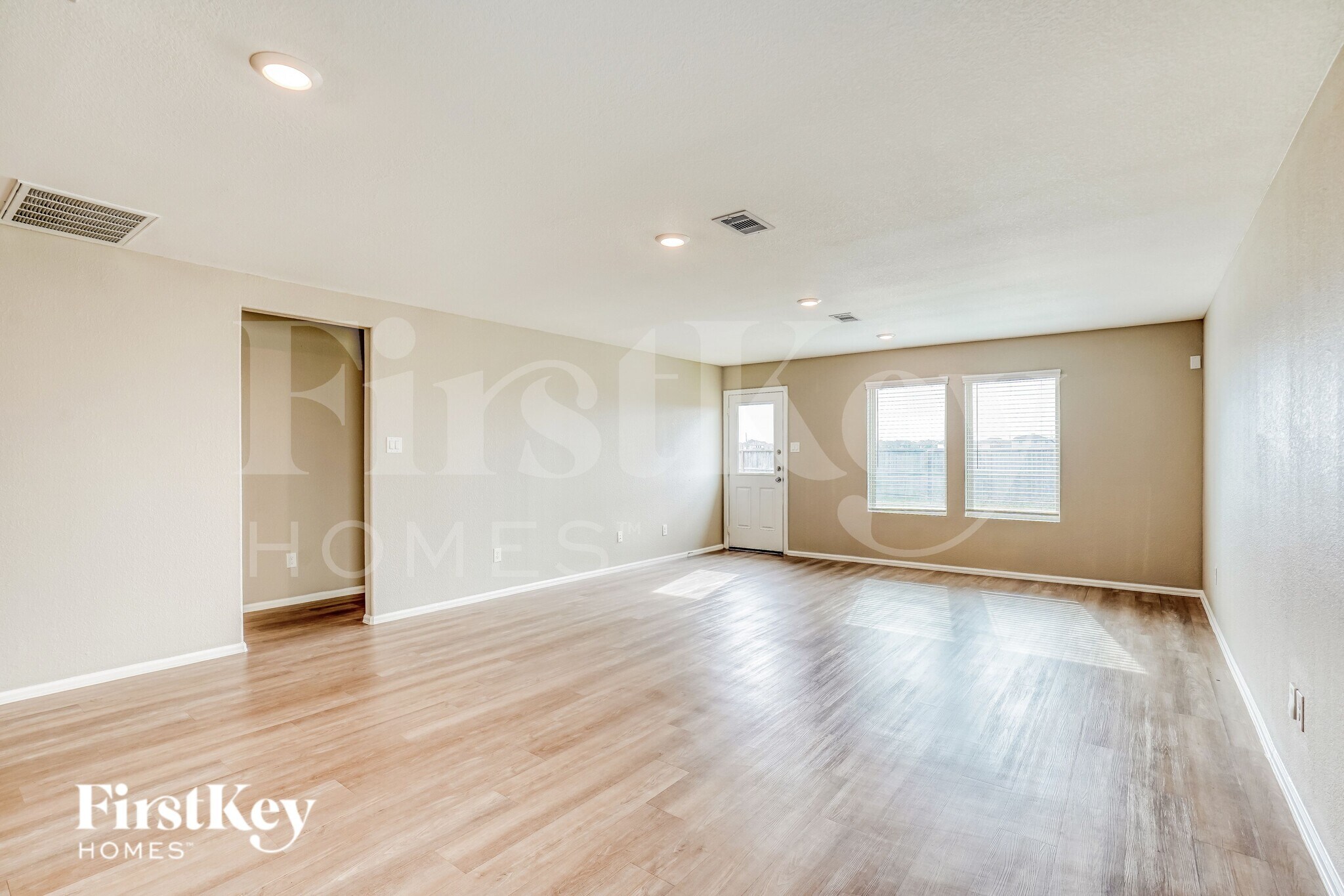 Building Photo - 3363 Avary River Ln