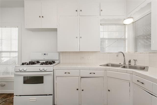 Building Photo - 7414 Robin Rd