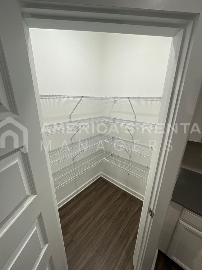 Building Photo - Home for Rent in Oak Grove, AL!!! Available to View with 48 Hour Notice!!!