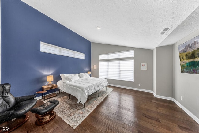 Building Photo - 8244 Bostic Dr