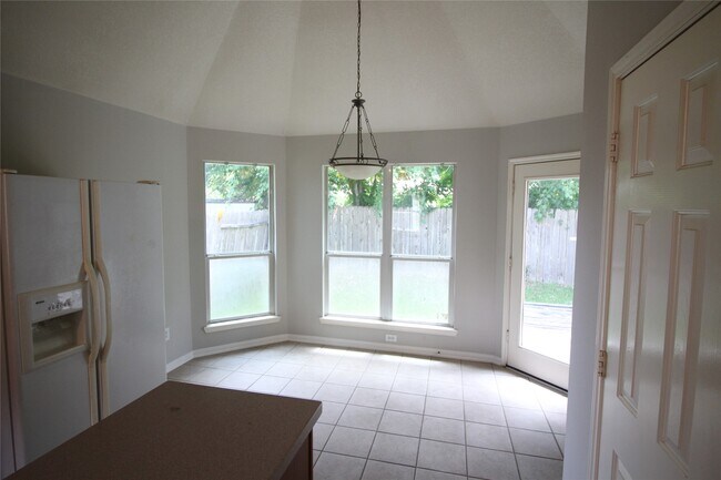 Building Photo - 1011 Lexington Green Dr
