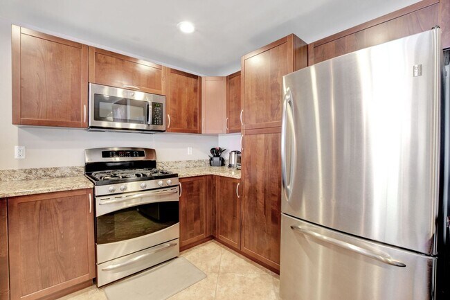 Building Photo - Fully Furnished Luxury Condo at The Ogden – Downtown Living at Its Finest!