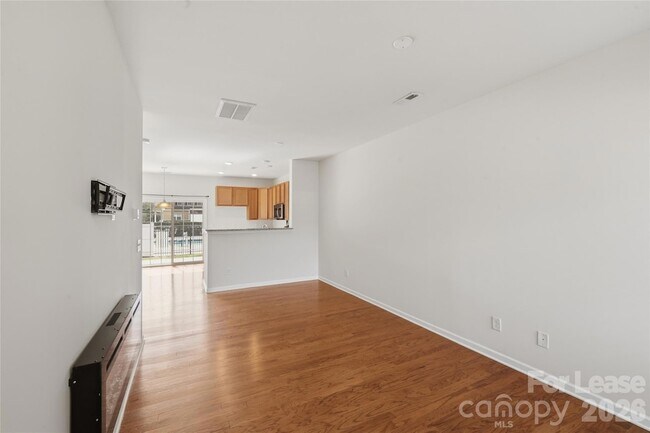 Building Photo - 15217 Wrights Crossing Dr