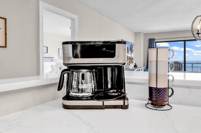 Building Photo - 344 Stone Throw Dr