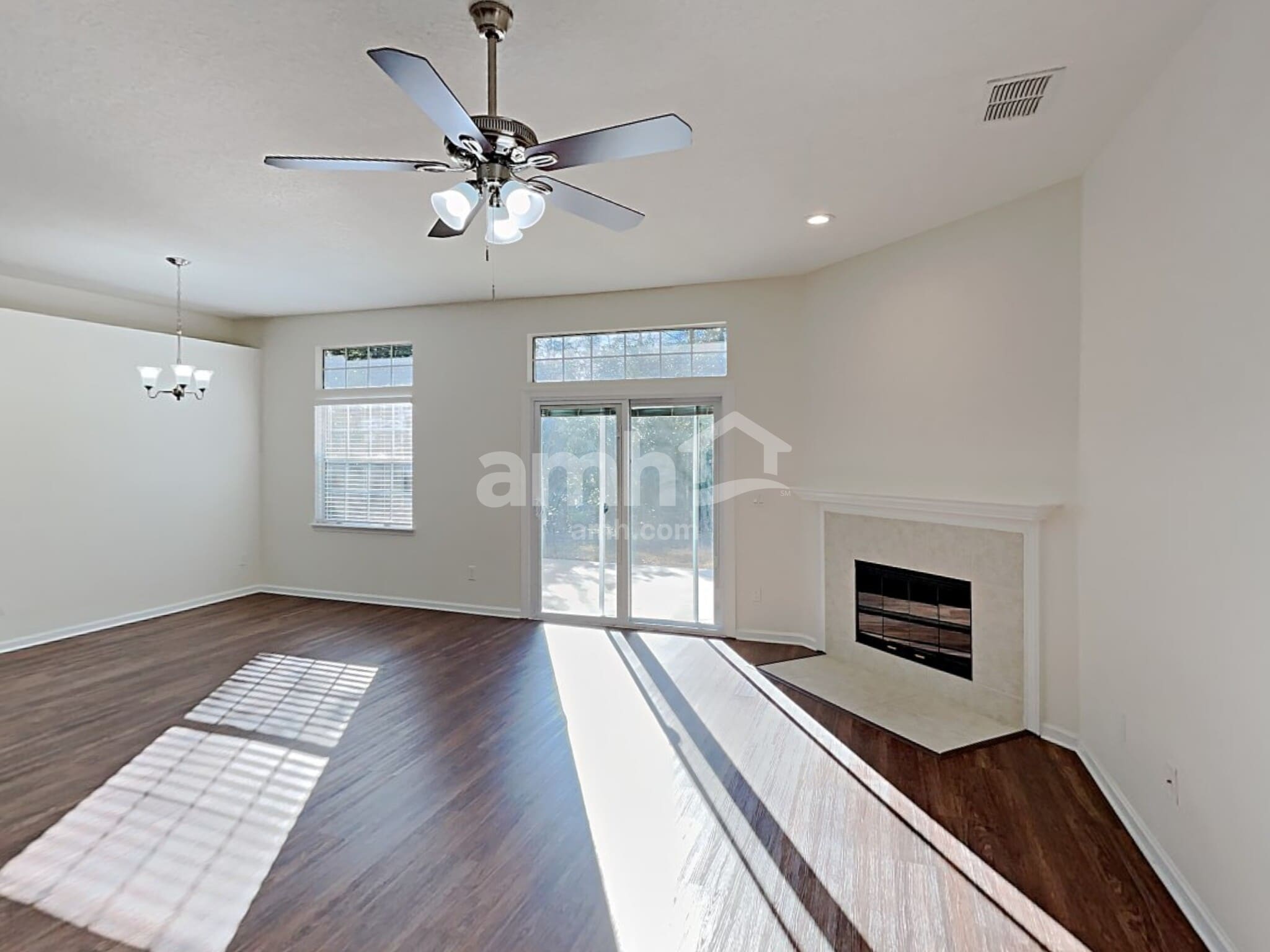 Building Photo - 245 Carolina Jasmine Ln