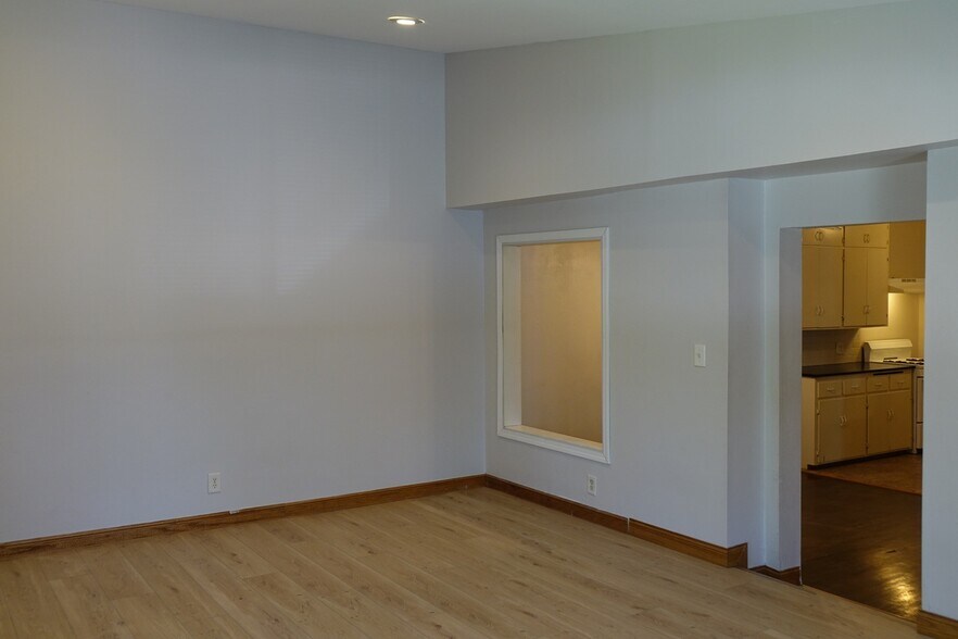 Building Photo - 1136 2nd Street