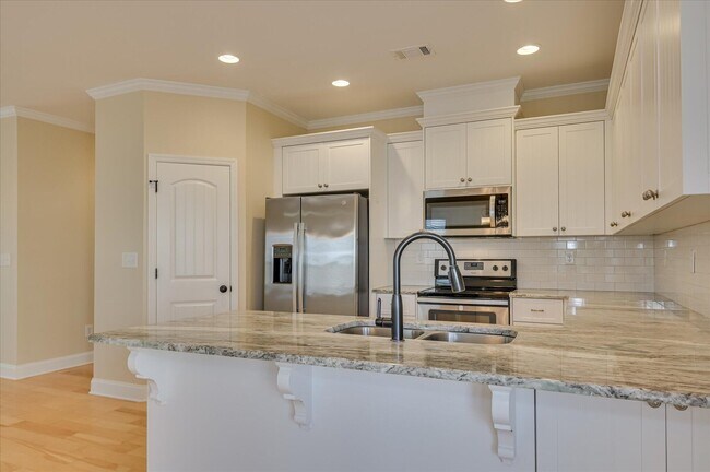 Building Photo - 3520 Patron Dr