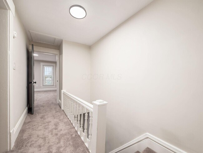 Building Photo - 730 Bellows Ave