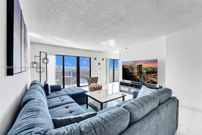 Building Photo - 1201 S Ocean Dr