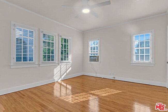 Building Photo - 6627 W 6th St