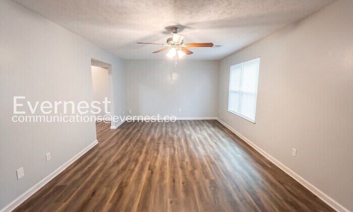 Building Photo - 506 Chestnut Ln