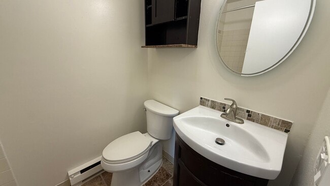 Building Photo - Spunky 3 bedroom 2.5 bath condo near JBER ...