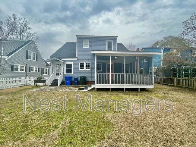 Building Photo - 1312 Summitt Ave