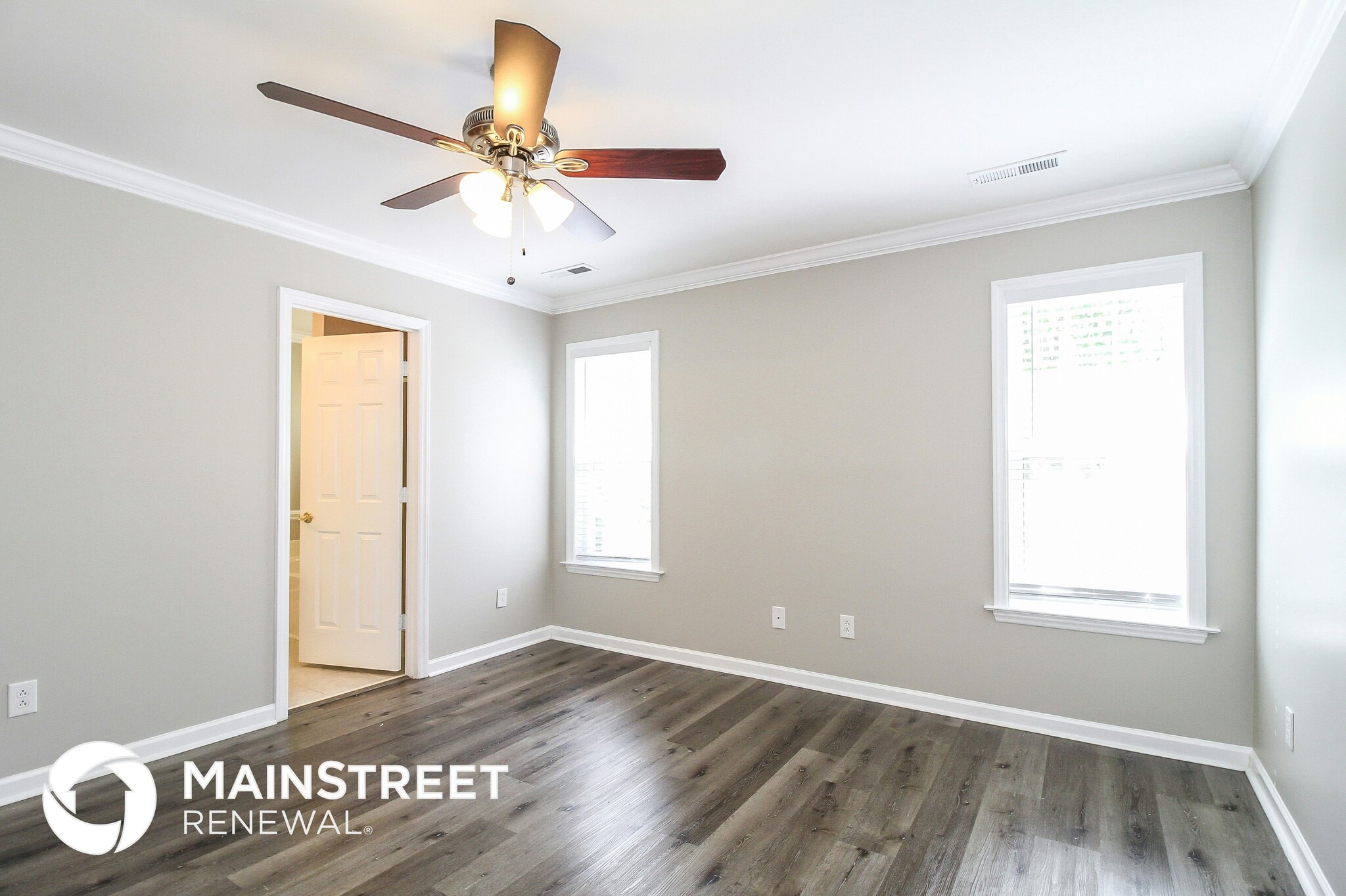 Building Photo - 5939 Old Plank Rd