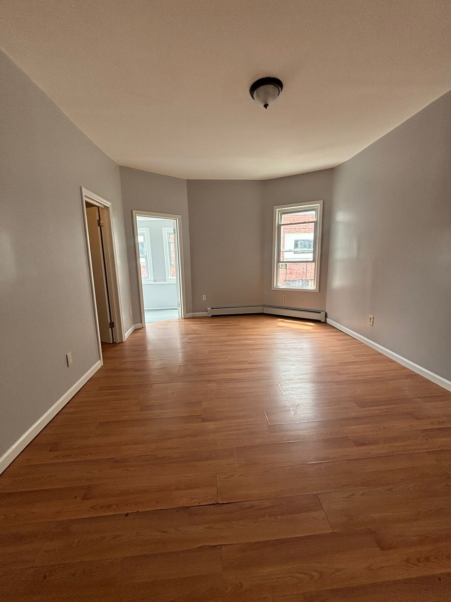 Building Photo - 261 N 19th St