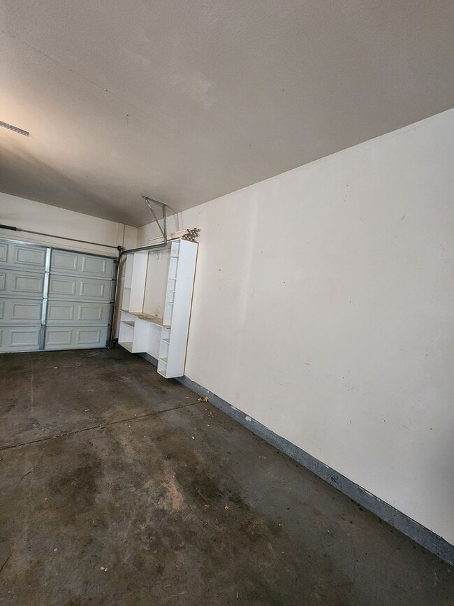 Building Photo - Cozy 3 Bedroom Cedar City Home