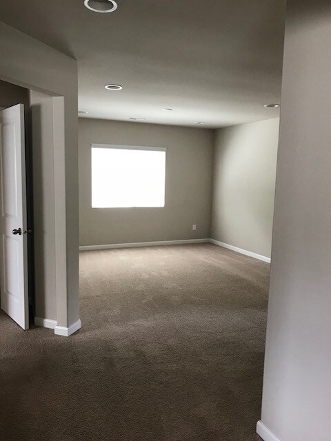 Bonus room upstairs - 8828 Jayden Ln NE