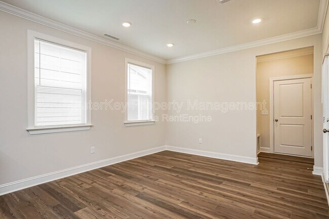 Building Photo - 2968 Ocean Sunrise Dr