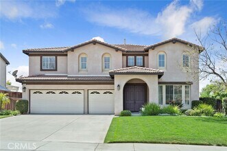 Building Photo - 8061 Palm View Ln