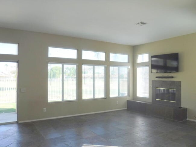 Building Photo - 82698 Odlum Dr