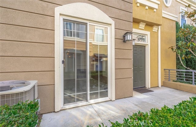 Building Photo - 3407 S Main St