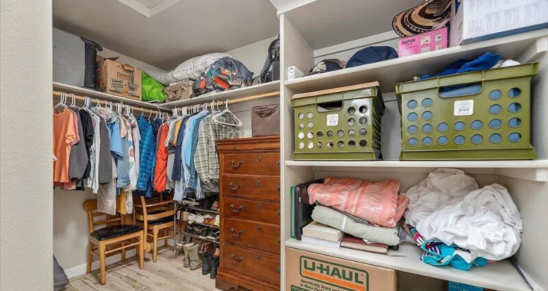 Building Photo - 765 SW Portal St