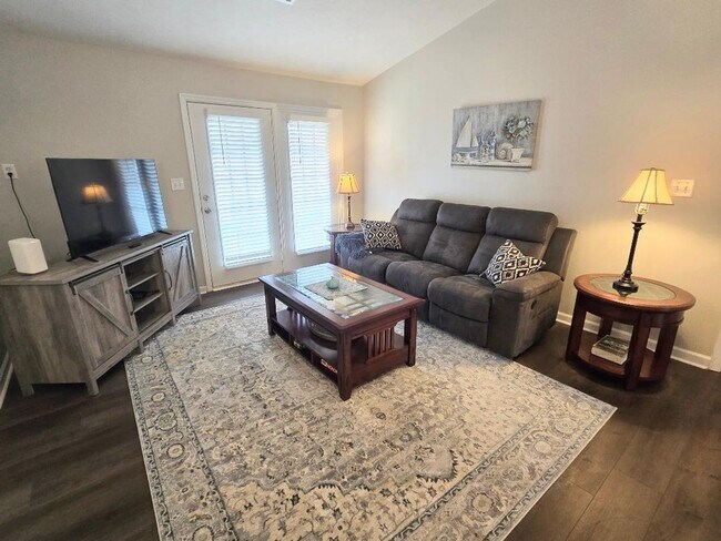 Building Photo - 7112 Belize Dr