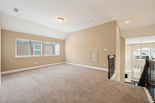 Building Photo - 2449 Kingsgate Dr