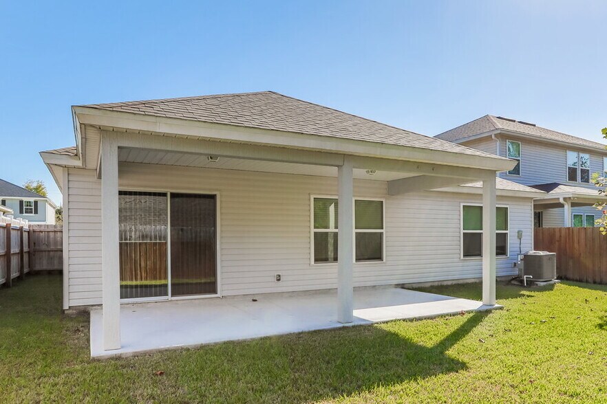 Building Photo - 3020 Angora Bay Dr