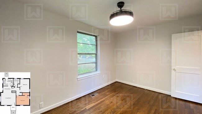 Building Photo - 2 Bedroom Condo at Mountain Brook Village