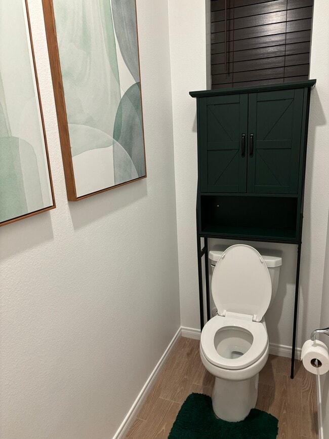 Building Photo - 1375 Yeager Ave