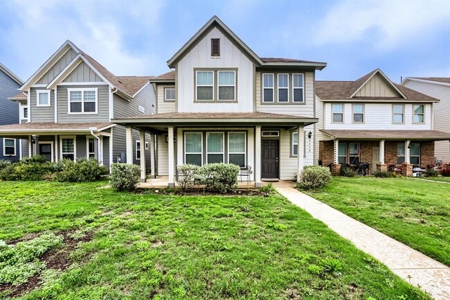 Building Photo - 2432 Berryville Ln