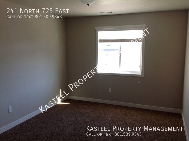 Building Photo - 241 N 725 E