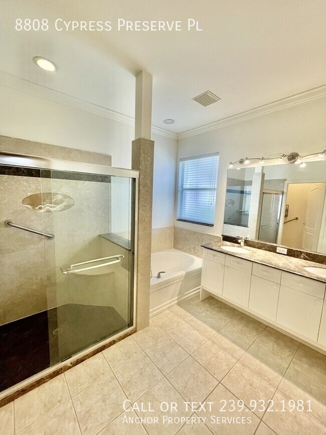 Building Photo - 8808 Cypress Preserve Pl