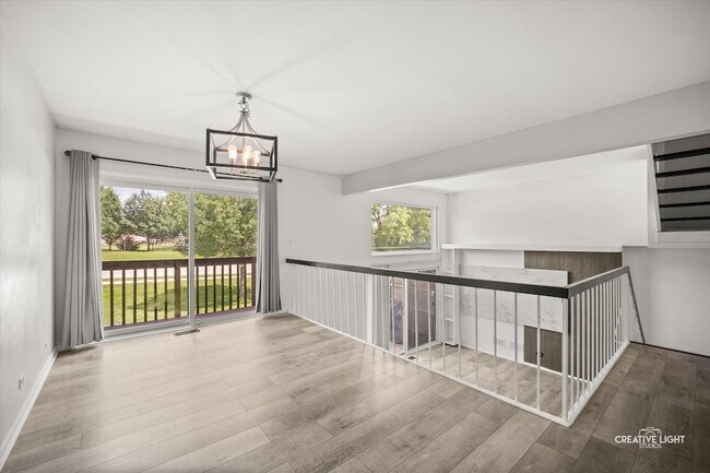 Building Photo - 772 Circle Dr