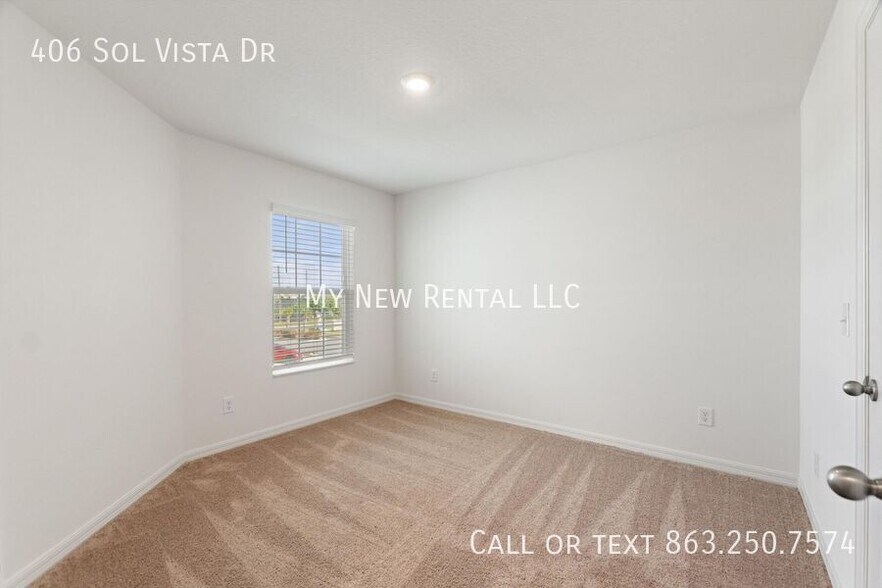 Building Photo - 406 Sol Vis Dr