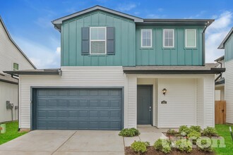 Building Photo - 9835 Willow Creek Commerce Dr