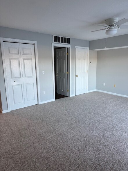 Building Photo - 190 S Quinsigamond Ave