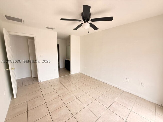 Building Photo - 26243 SW 135th Ave