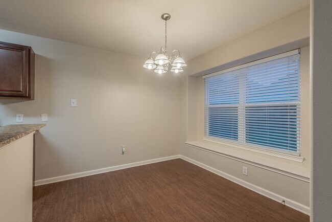 Building Photo - 2607 Kiplands Way Dr