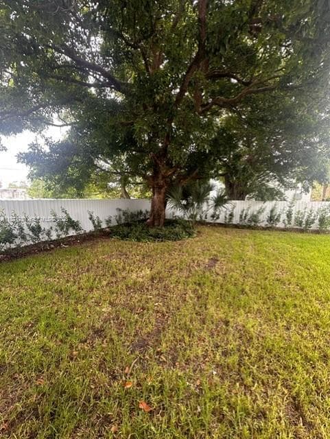 Building Photo - 532 NW 17th Ave