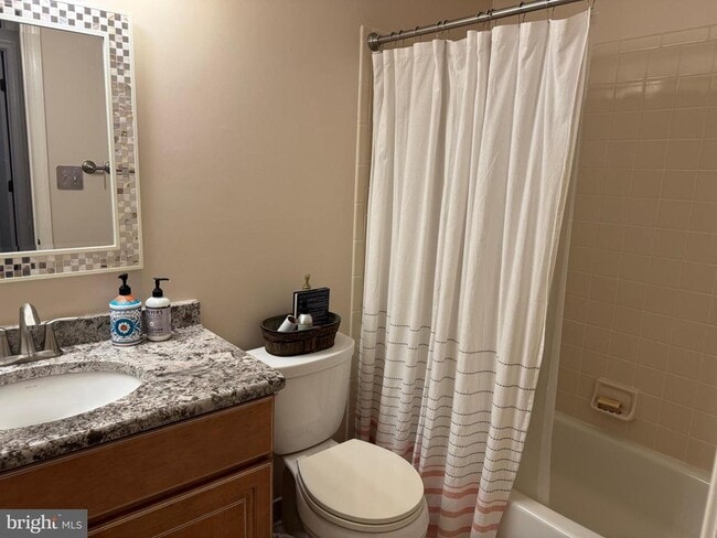 Building Photo - 14386 Bay Water Ct