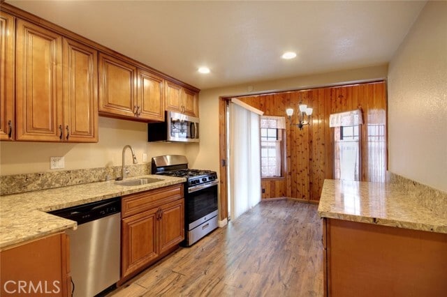 Building Photo - 430 E Country Club Blvd
