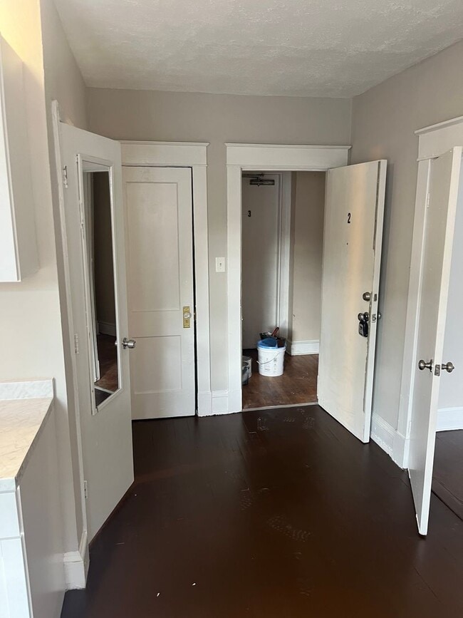 Building Photo - 4822 Chamberlayne Ave